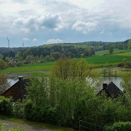 Semesterbostad Ferienhaus 30 In Kirchheim Reimboldshausen